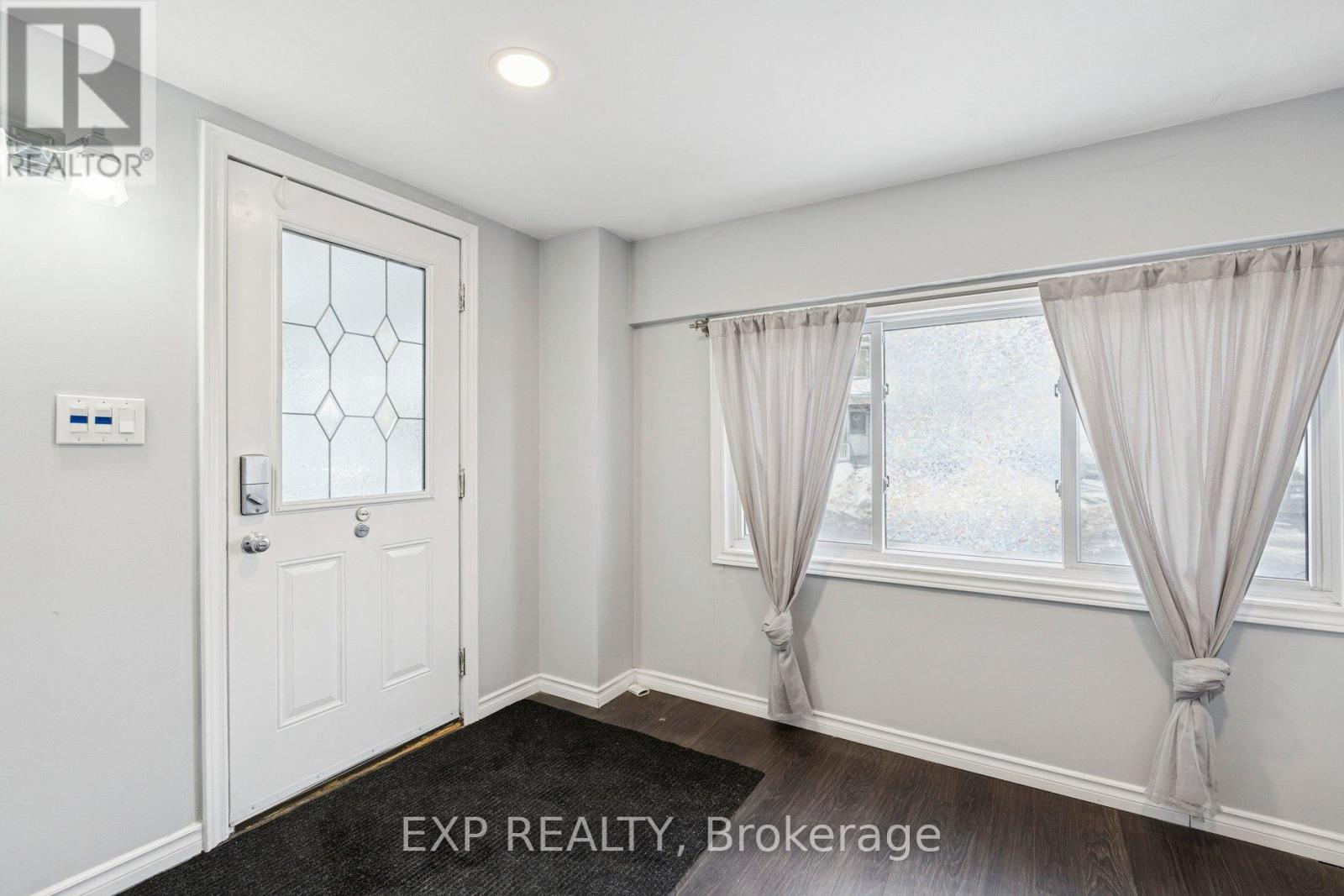 369 Glendale Avenue, St. Catharines, Ontario  L2T 1B9 - Photo 19 - X12786104