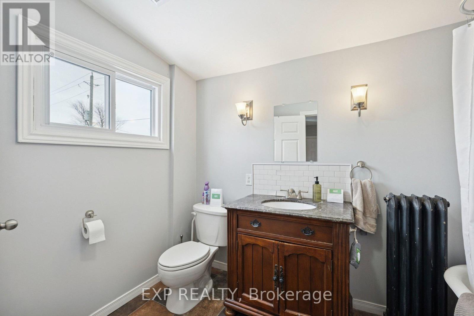369 Glendale Avenue, St. Catharines, Ontario  L2T 1B9 - Photo 29 - X12786104
