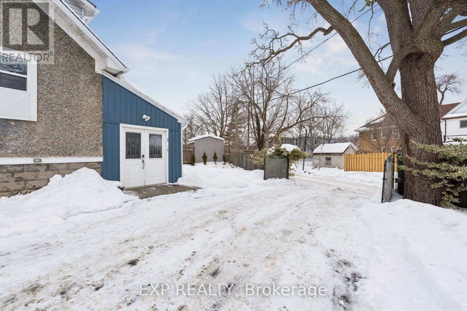 369 Glendale Avenue, St. Catharines, Ontario  L2T 1B9 - Photo 35 - X12786104