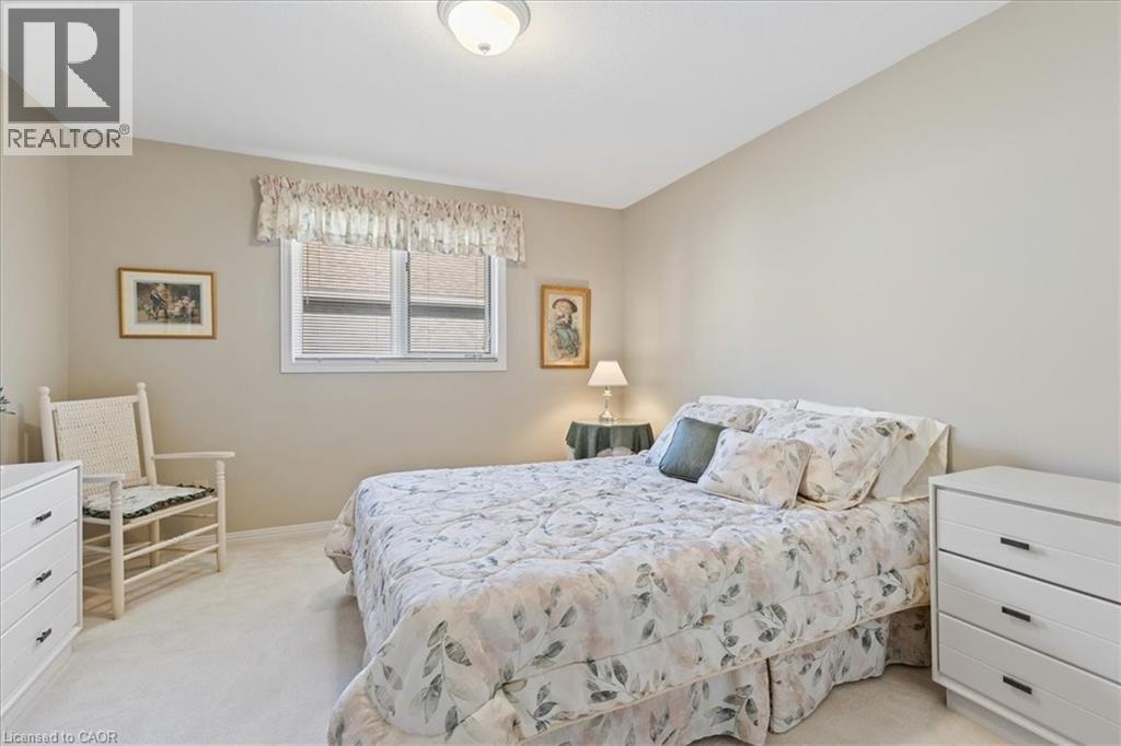 599 Stonebury Crescent, Waterloo, Ontario  N2K 3R2 - Photo 29 - 40804251