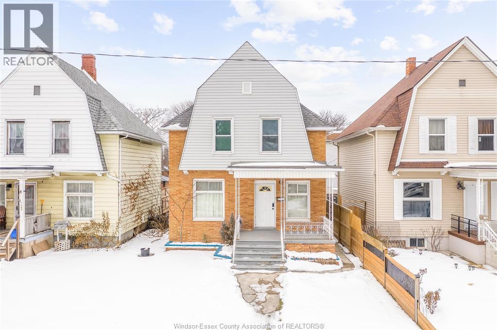 MLS# 26003071: 715 AYLMER AVENUE, Windsor, Canada