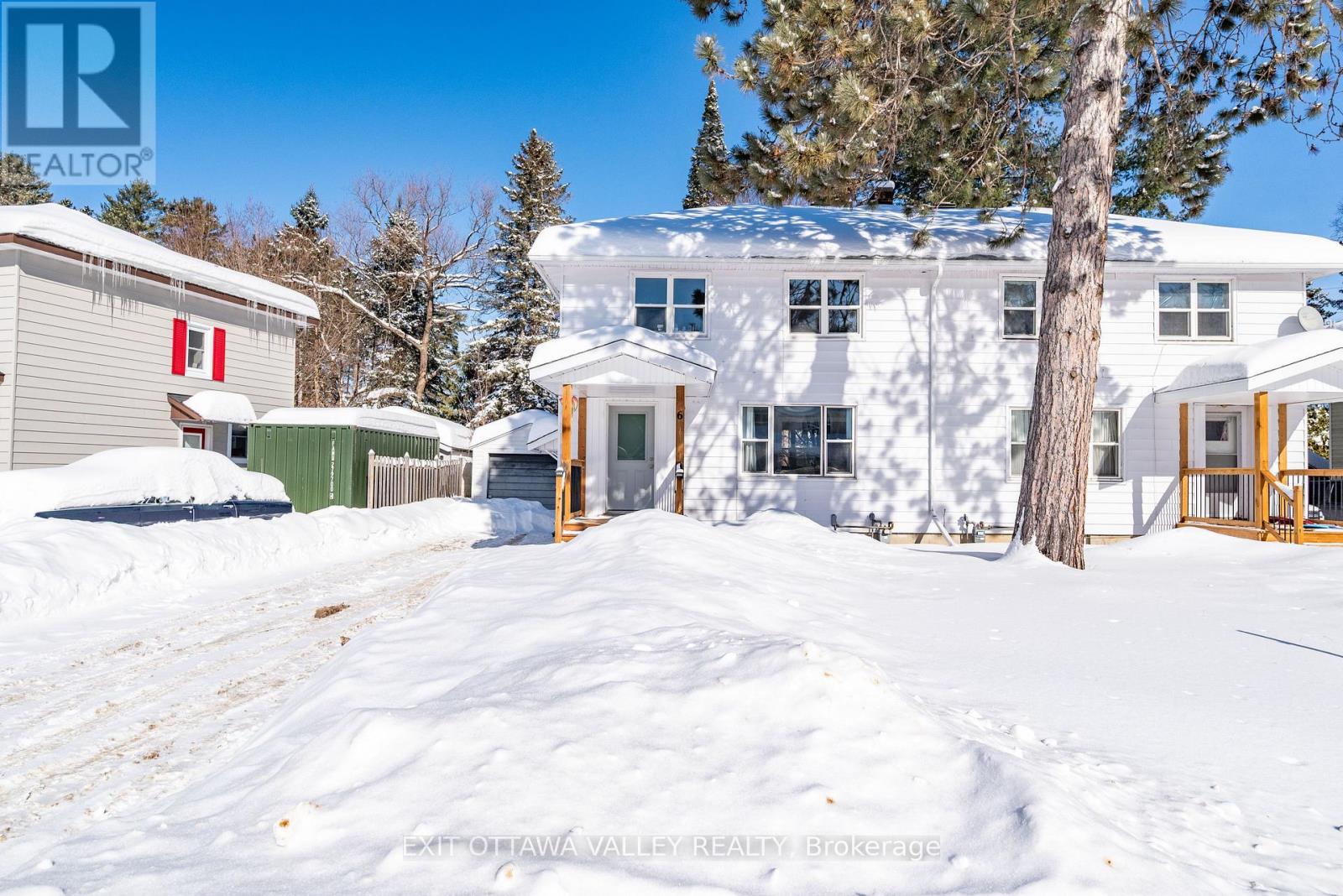 6 Faraday Crescent, Deep River, Ontario  K0J 1P0 - Photo 2 - X12776430