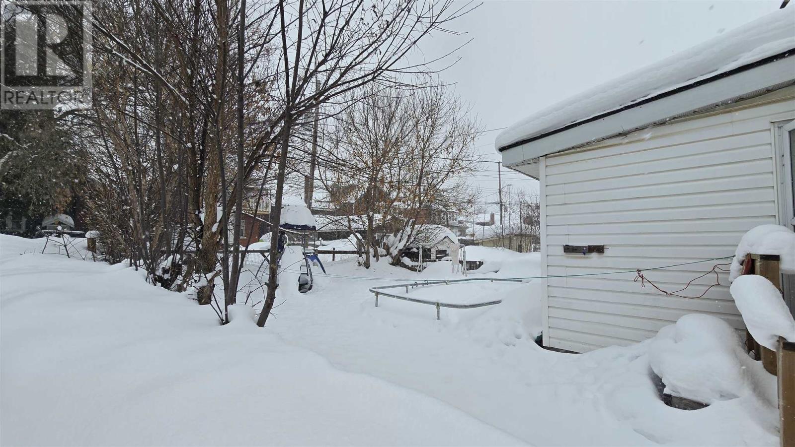 156 Central Park Ave, Sault Ste. Marie, Ontario  P6A 1K6 - Photo 8 - SM260292