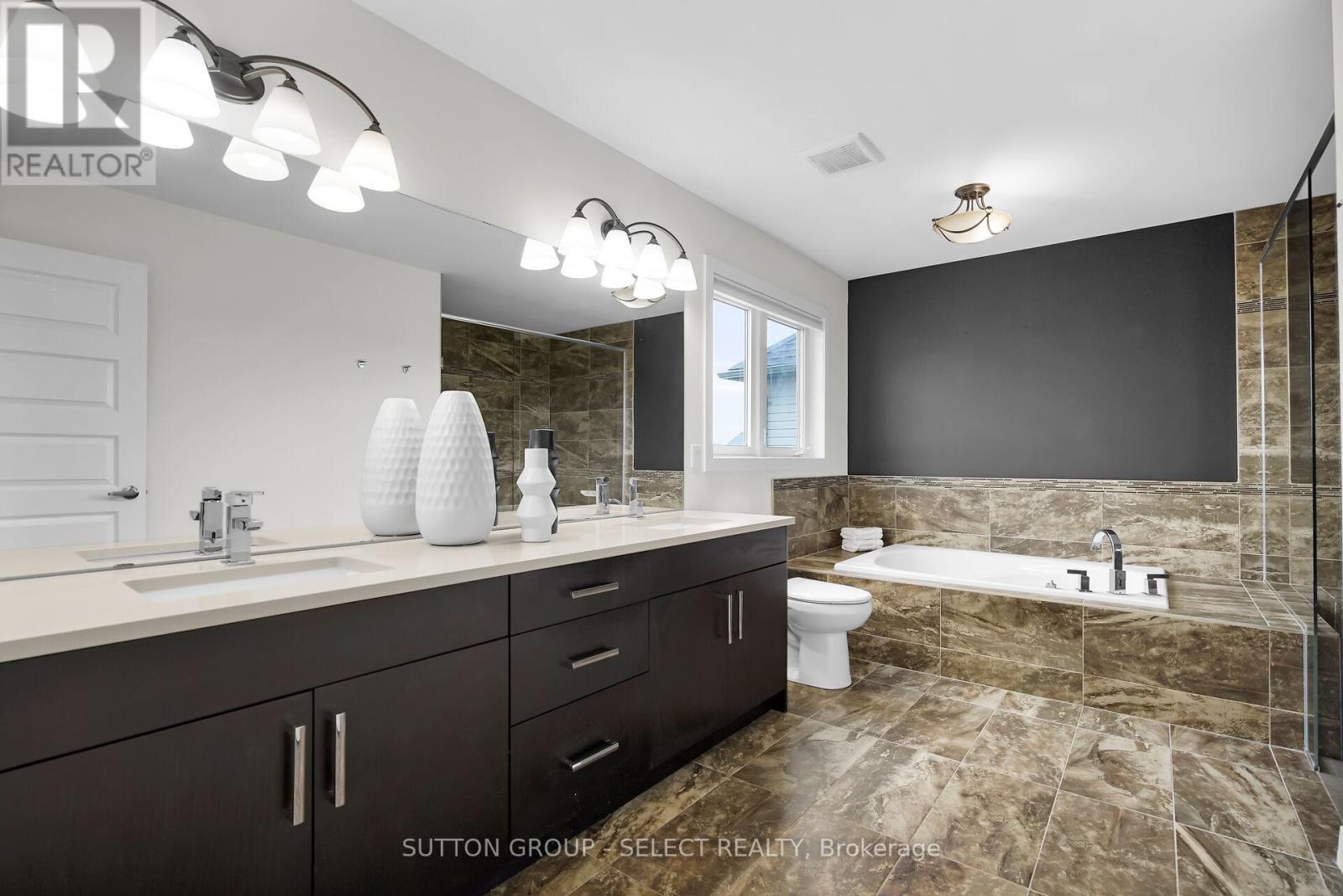 2080 Wateroak Drive, London North, Ontario  N6G 0P9 - Photo 20 - X12786278