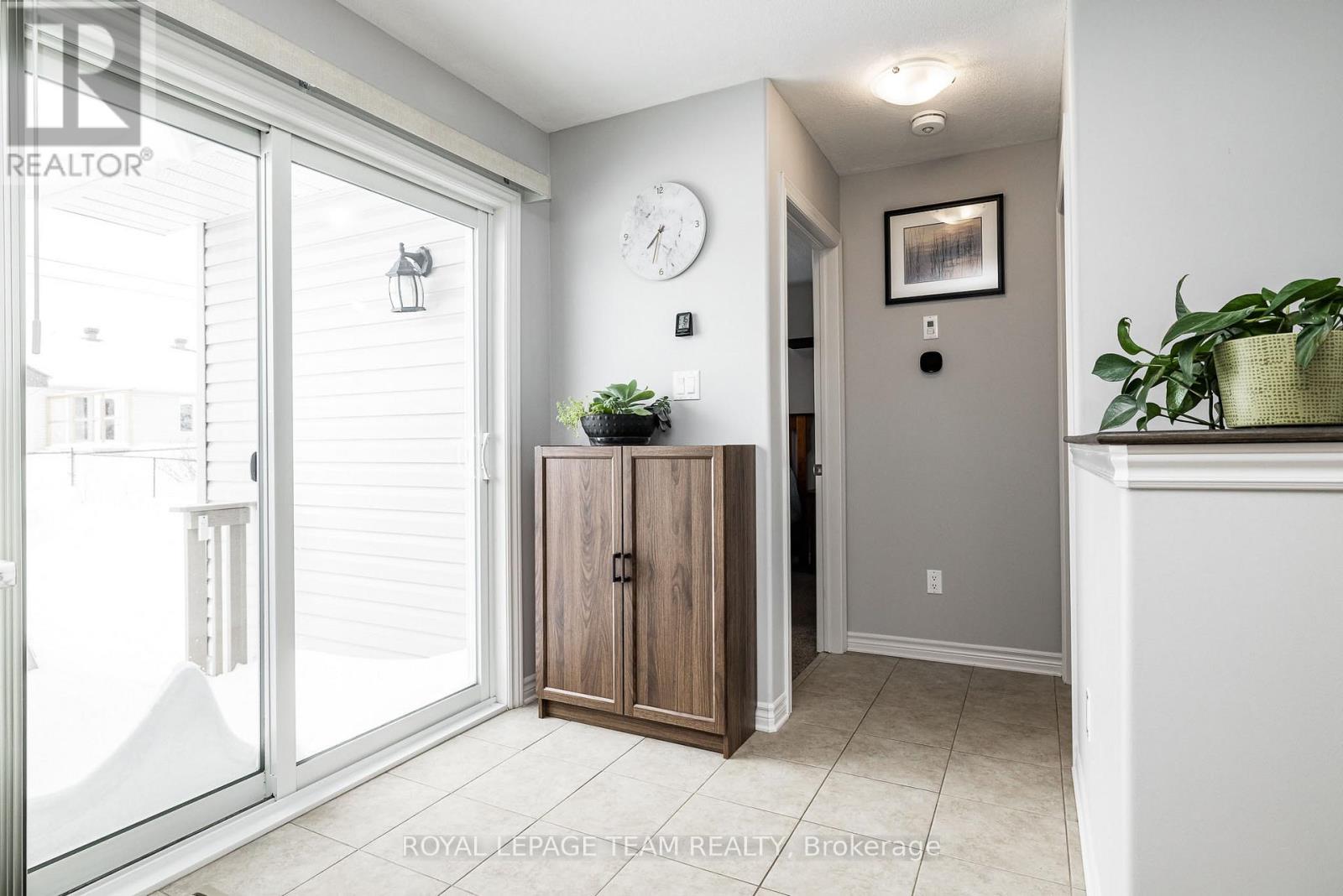 17 Lee Avenue, Smiths Falls, Ontario  K7A 0A2 - Photo 16 - X12786276