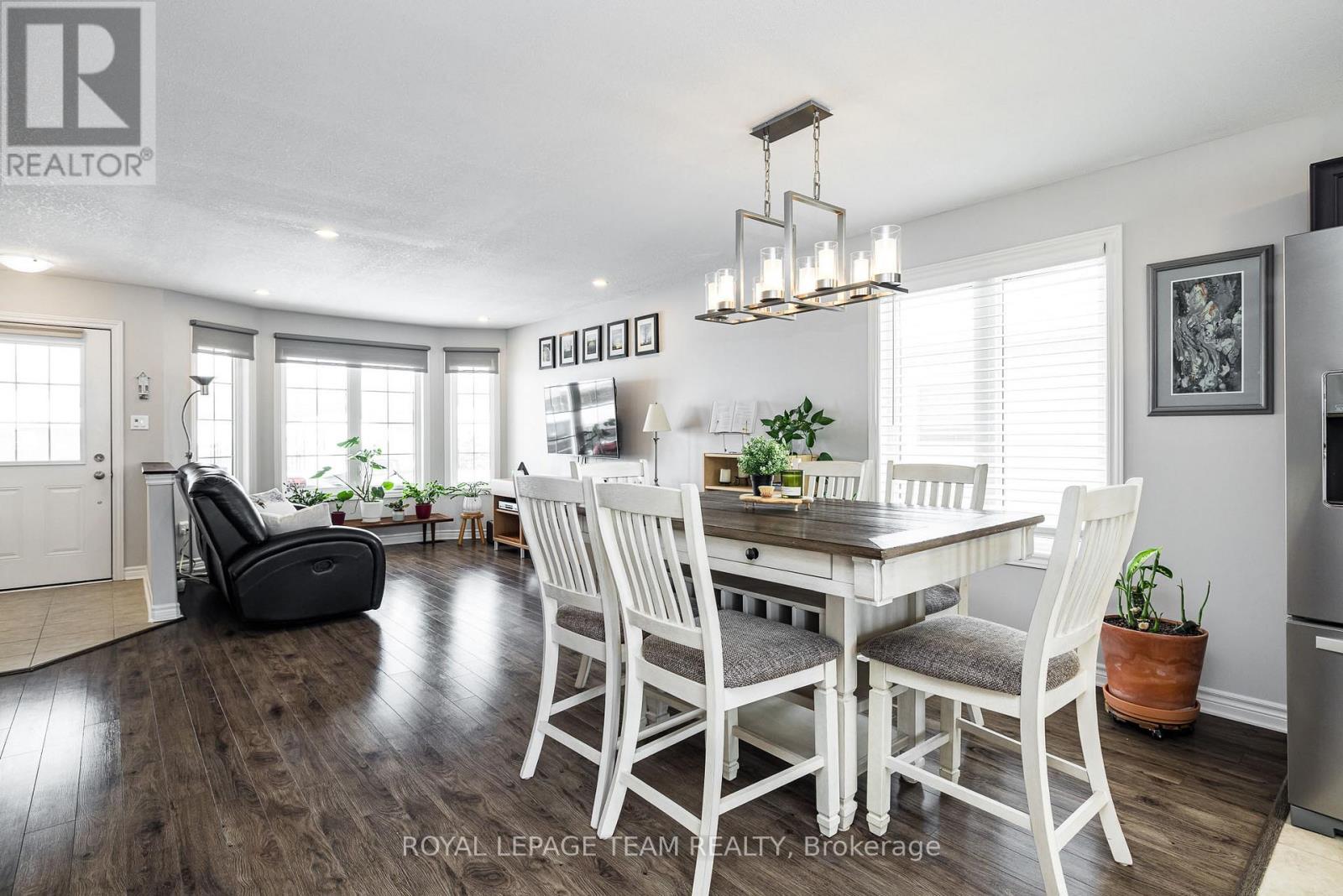 17 Lee Avenue, Smiths Falls, Ontario  K7A 0A2 - Photo 9 - X12786276