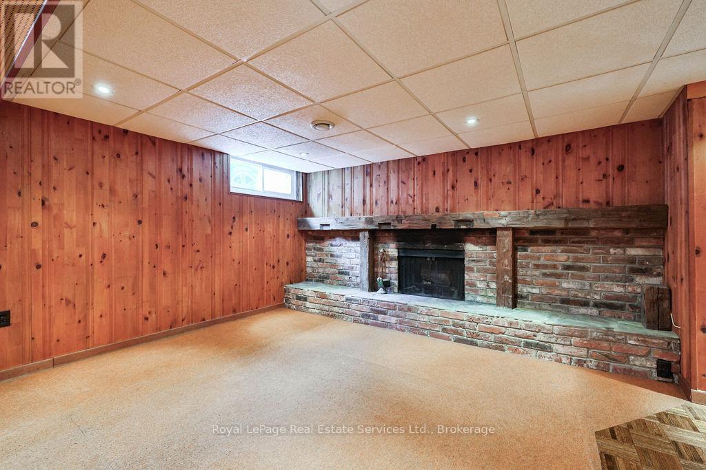 557 Stonecliffe Road, Oakville, Ontario  L6L 4N8 - Photo 25 - W12786216