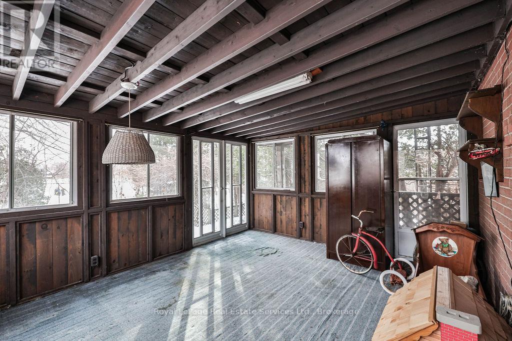 557 Stonecliffe Road, Oakville, Ontario  L6L 4N8 - Photo 32 - W12786216