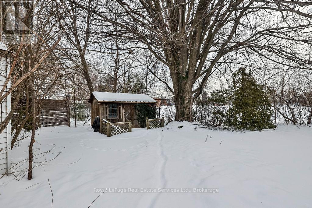 557 Stonecliffe Road, Oakville, Ontario  L6L 4N8 - Photo 34 - W12786216