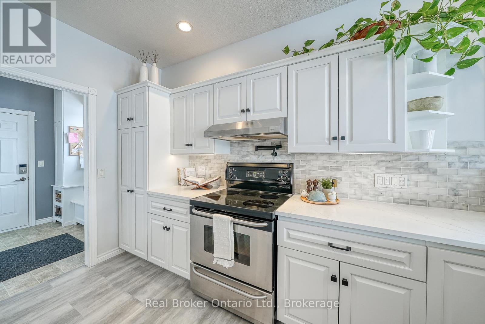 504 Crestwood Court, Woodstock, Ontario N4T 1V3 - Photo 19 - X12786296