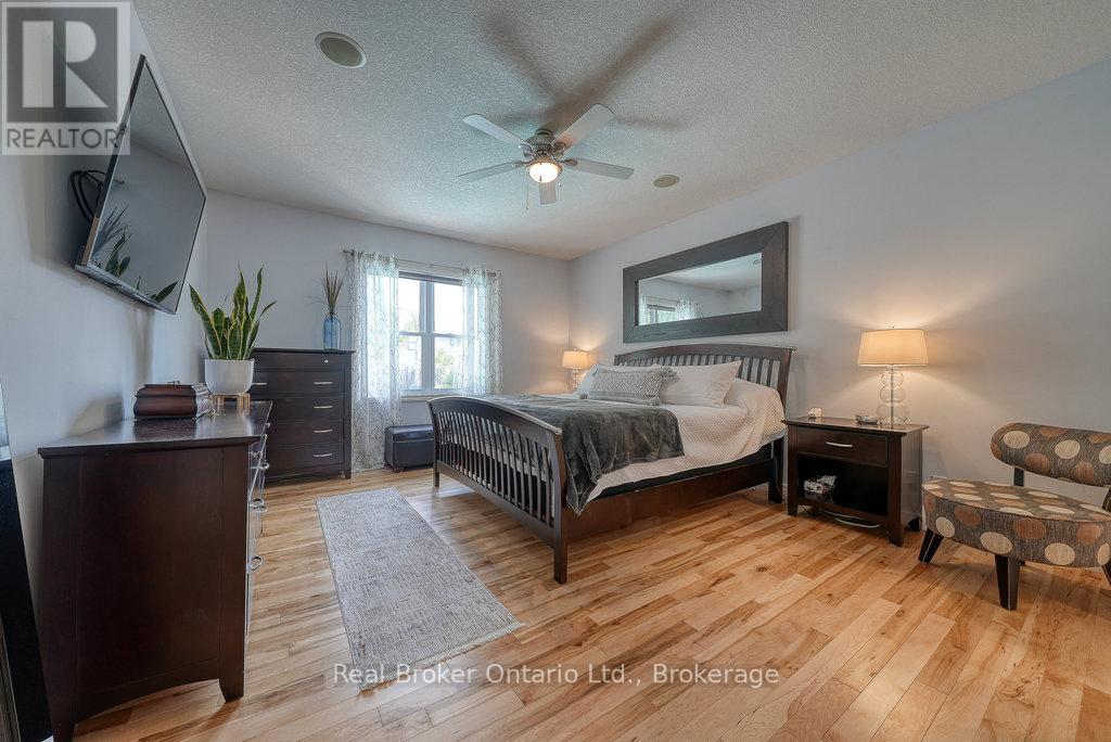 504 Crestwood Court, Woodstock, Ontario N4T 1V3 - Photo 27 - X12786296