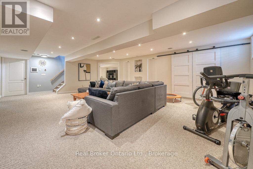 504 Crestwood Court, Woodstock, Ontario N4T 1V3 - Photo 33 - X12786296