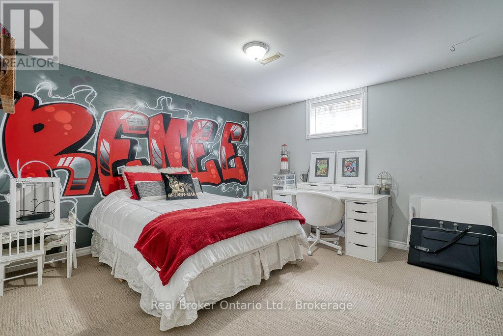 504 Crestwood Court, Woodstock, Ontario N4T 1V3 - Photo 34 - X12786296