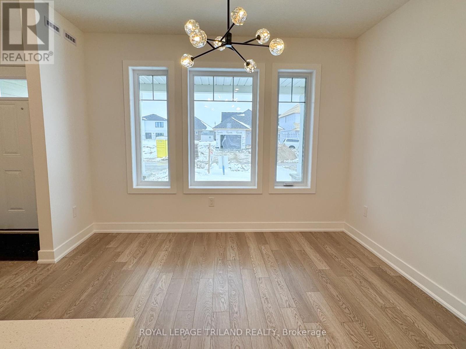 23 Harrow Lane, St. Thomas, Ontario  N5R 0P3 - Photo 6 - X12680736