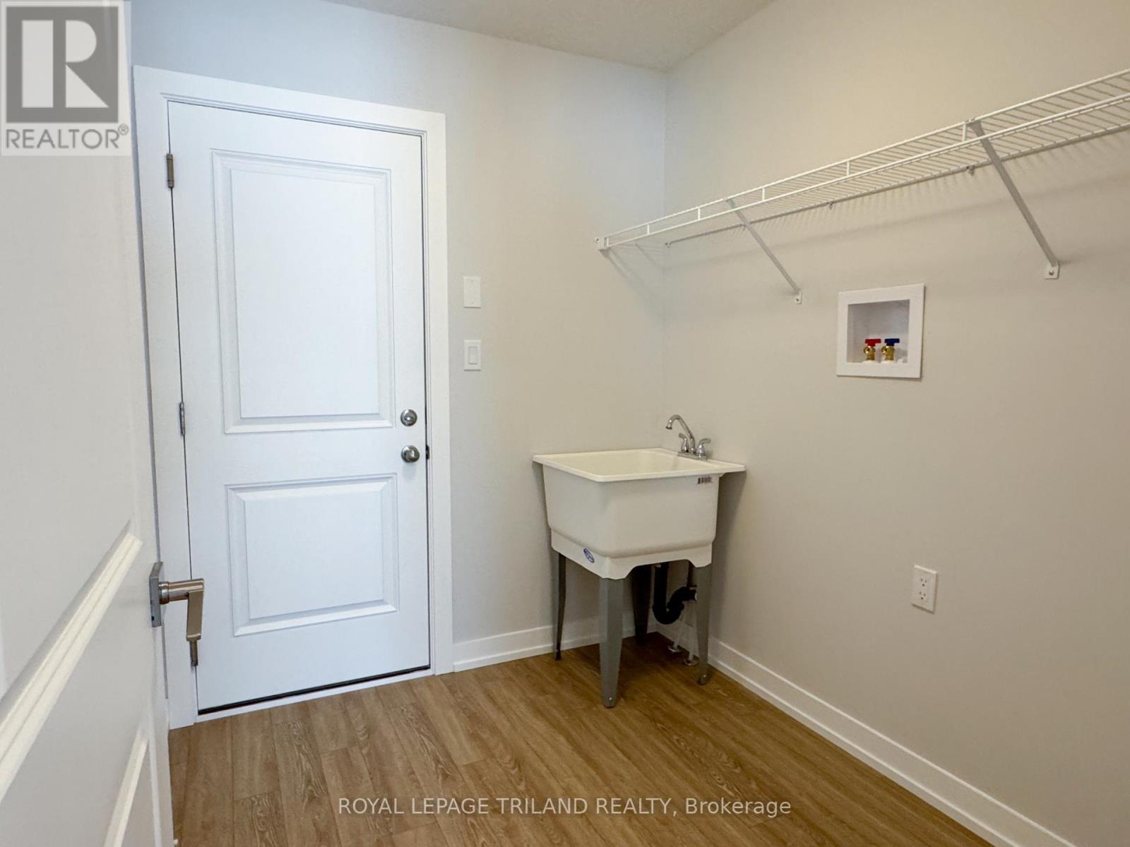 20 Harrow Lane, St. Thomas, Ontario  N5R 0P3 - Photo 11 - X12786036