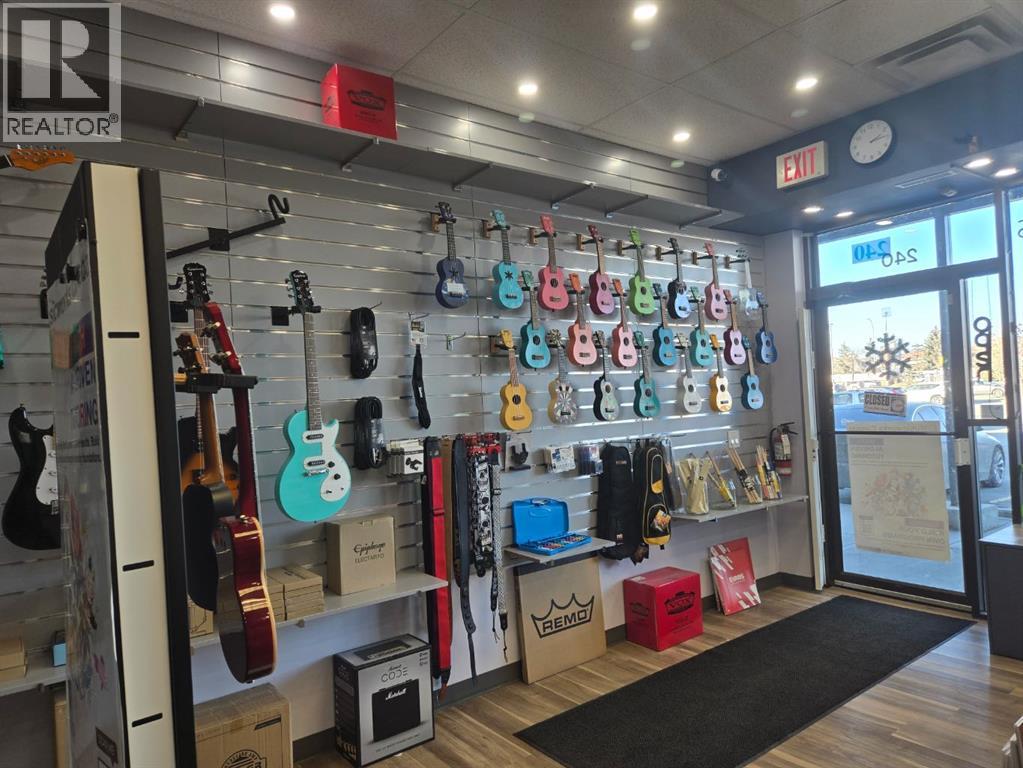 123 Any Musicworks  Nw, Calgary, Alberta  T3A 4Y4 - Photo 3 - A2286256