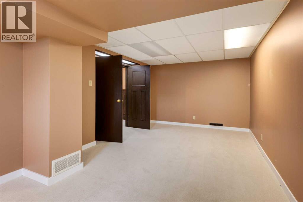 651 84 Avenue Sw, Calgary, Alberta  T2V 0V8 - Photo 29 - A2285387