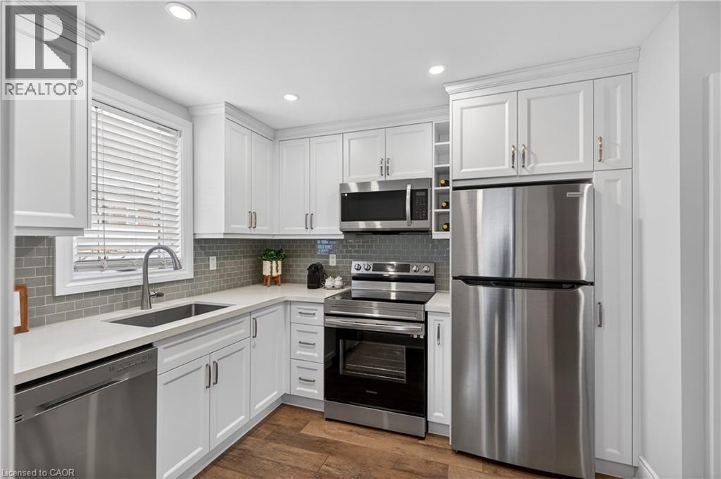 161 N Connaught Avenue N, Hamilton, Ontario  L8L 6Z4 - Photo 12 - 40804938