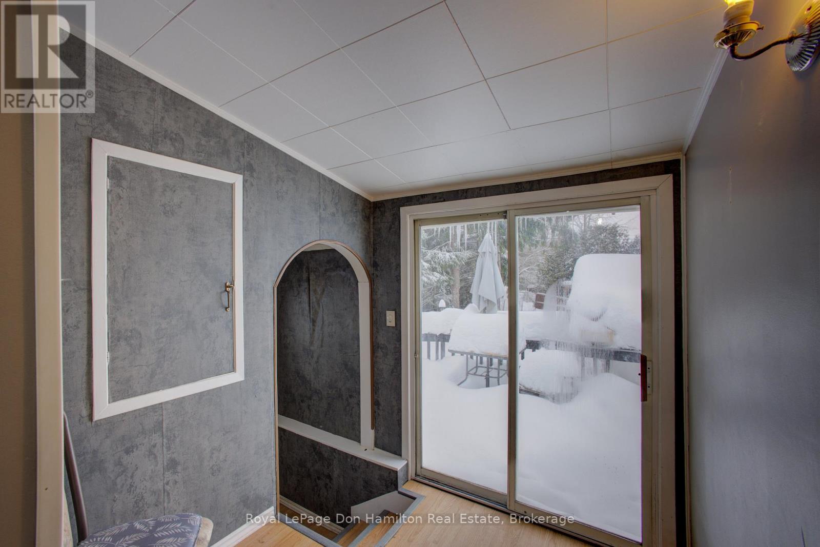 34 George Street N, West Grey, Ontario  N0G 1S0 - Photo 23 - X12633506