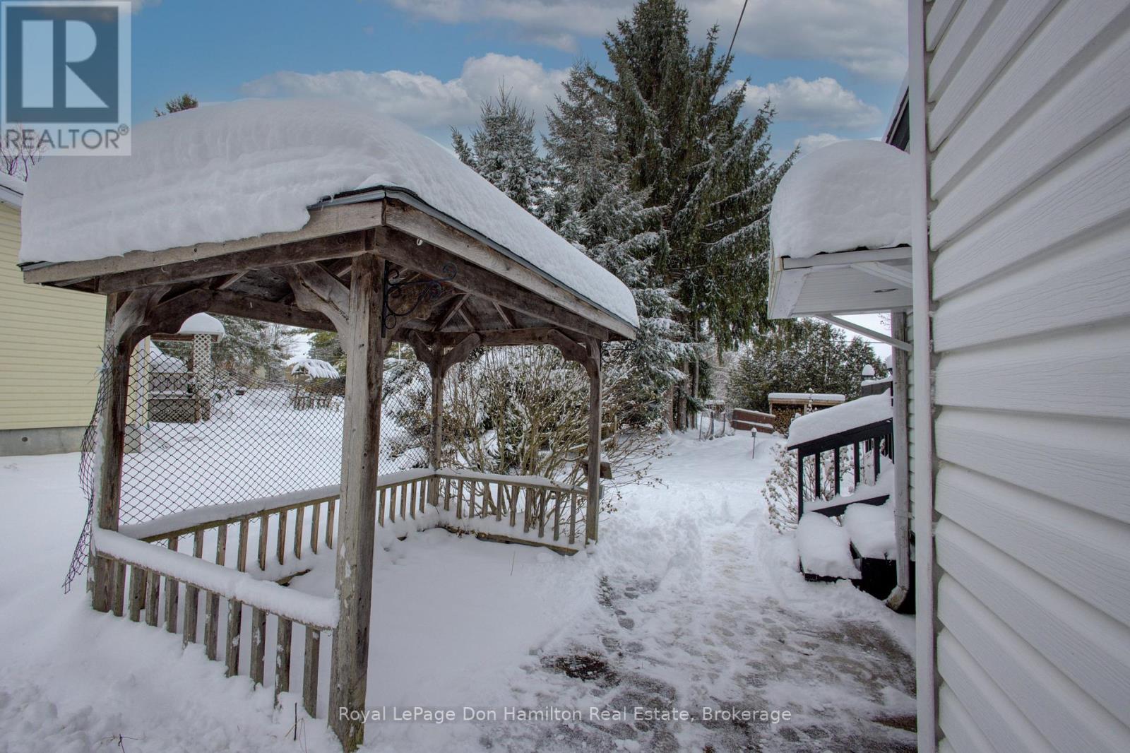 34 George Street N, West Grey, Ontario  N0G 1S0 - Photo 25 - X12633506