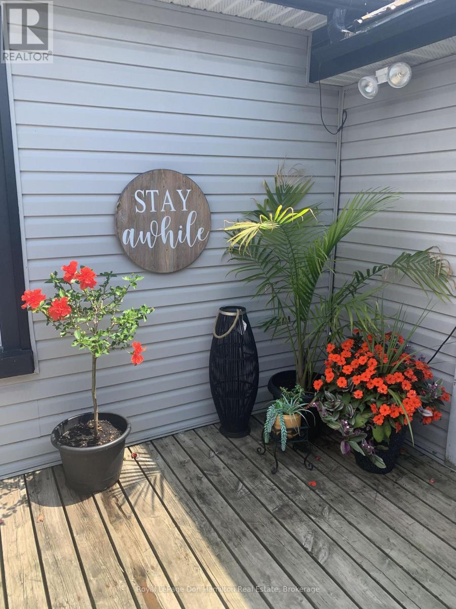 64 George Street S, Minto, Ontario  N0G 1Z0 - Photo 44 - X12778554