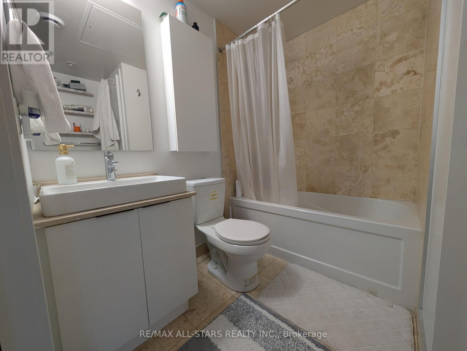 609 - 14 York Street, Toronto, Ontario  M5J 0B1 - Photo 5 - C12786262