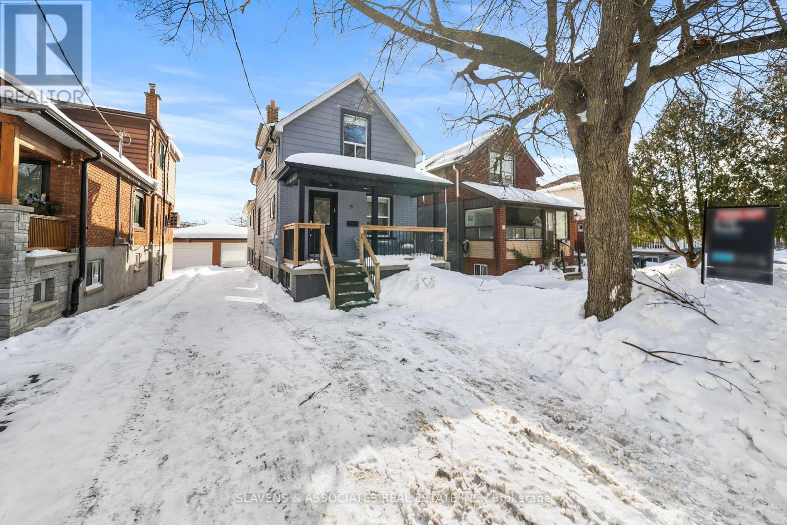 15 Ashbury Avenue, Toronto, Ontario  M6E 1V6 - Photo 2 - C12786264