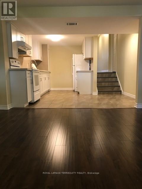 233 Shawnee Circle, Toronto, Ontario  M2H 2Y3 - Photo 11 - C12786288