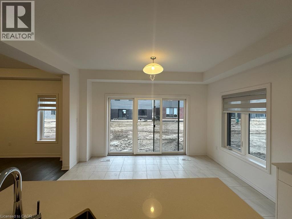 236 Longboat Run, Brantford, Ontario  N3T 0X1 - Photo 7 - 40804907