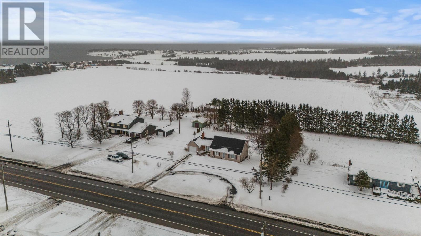 467 Route 2, Souris West, Prince Edward Island  C0A 2B0 - Photo 2 - 202602700