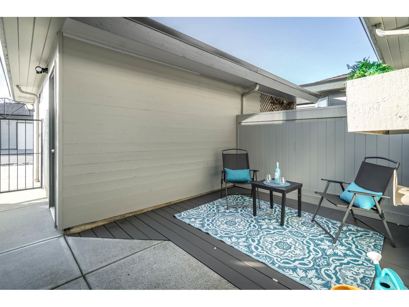 2 14223 18a Avenue, Surrey, British Columbia  V4A 7N8 - Photo 4 - R3089319