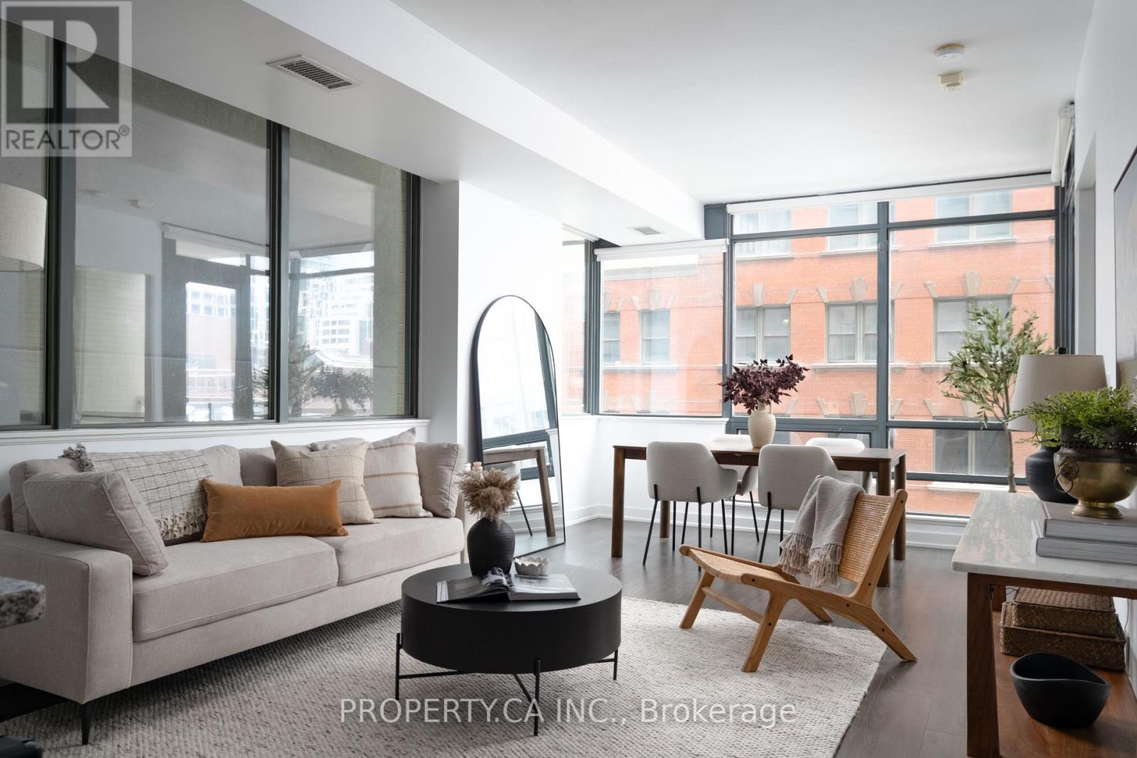 416 - 438 KING STREET W, Toronto, Ontario