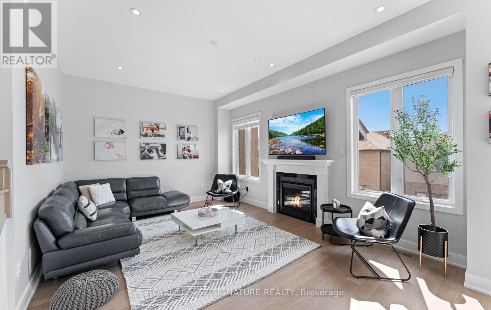 29 Sikura Circle, Aurora, Ontario  L4G 3Y8 - Photo 12 - N12786198