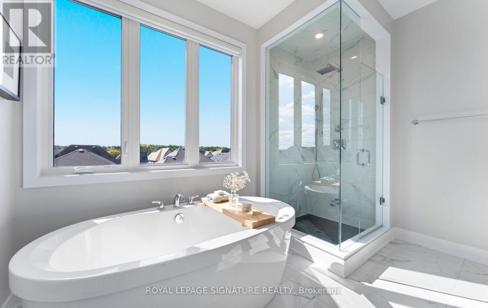 29 Sikura Circle, Aurora, Ontario  L4G 3Y8 - Photo 24 - N12786198