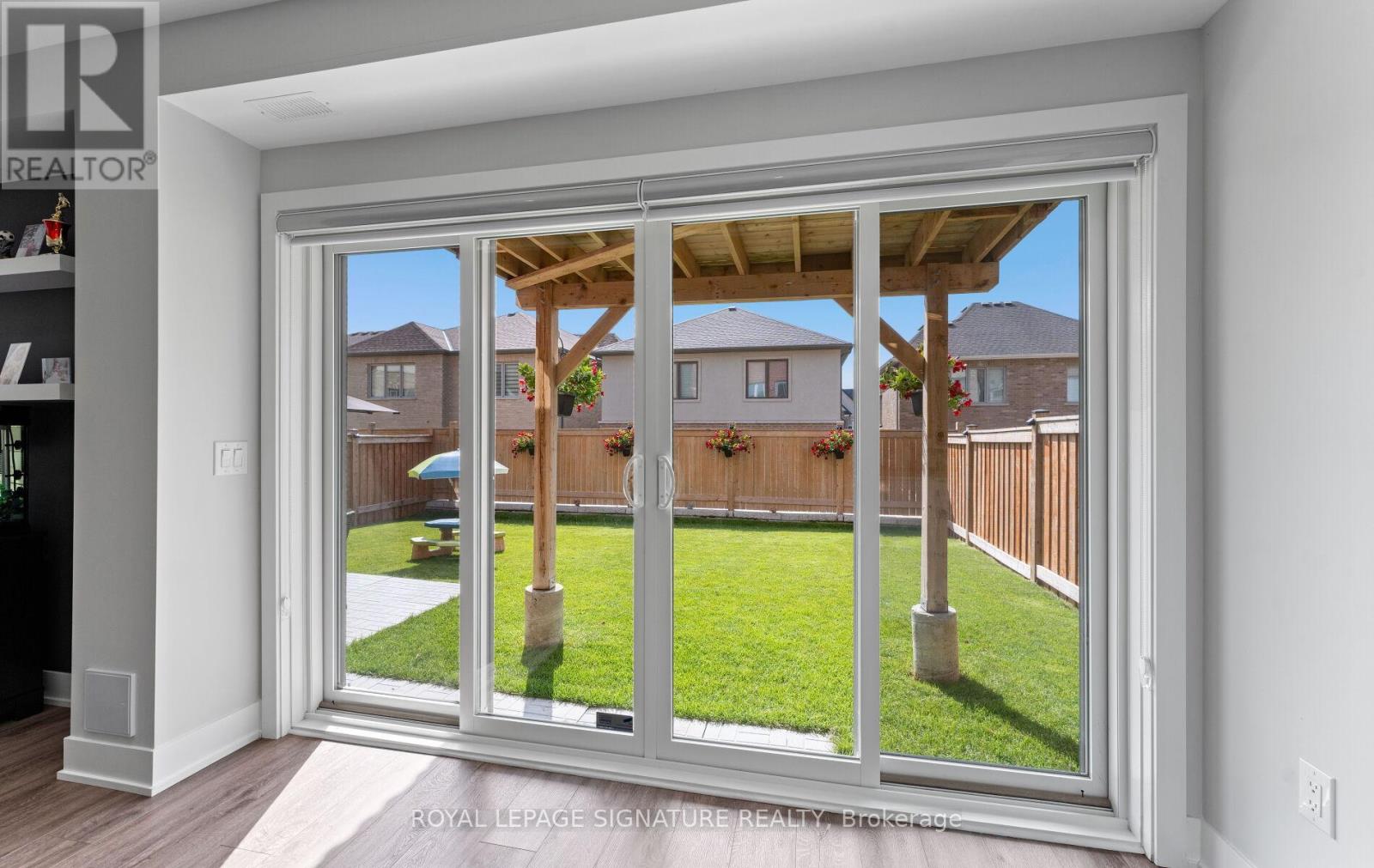 29 Sikura Circle, Aurora, Ontario  L4G 3Y8 - Photo 42 - N12786198