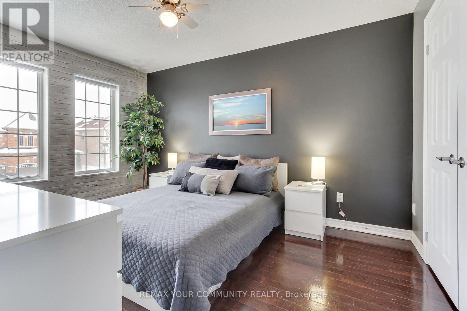 506 Foxcroft Boulevard, Newmarket, Ontario  L3X 3L6 - Photo 29 - N12786218