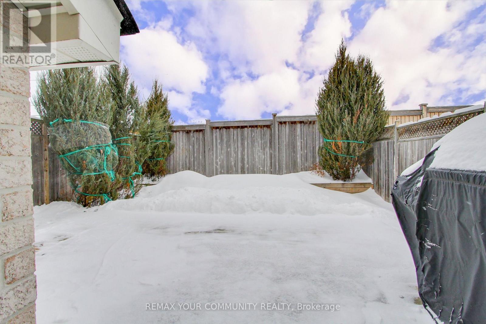 506 Foxcroft Boulevard, Newmarket, Ontario  L3X 3L6 - Photo 35 - N12786218