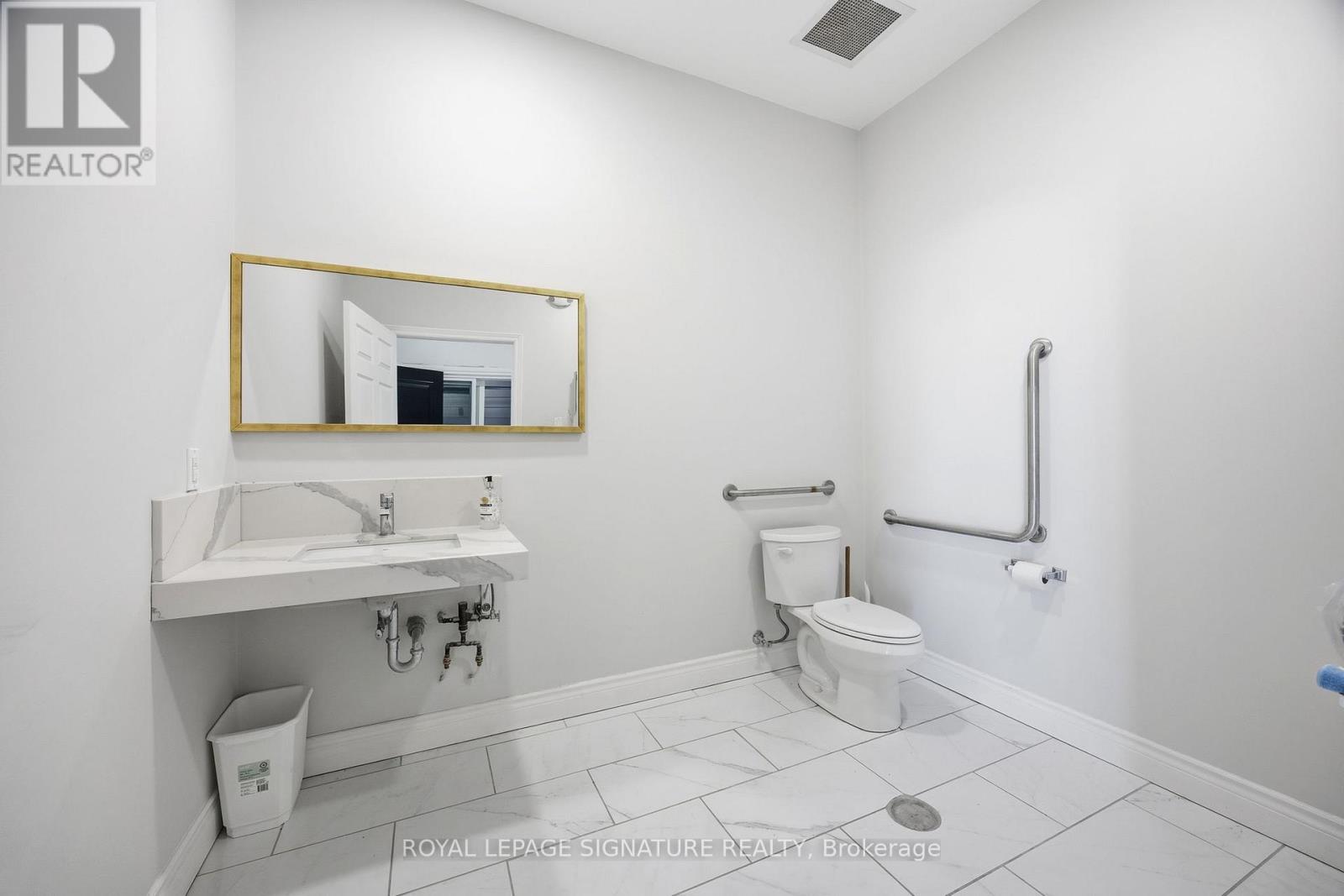 3 - 200 Tesma Way, Vaughan (Concord), Ontario  L4K 0J9 - Photo 12 - N12786238