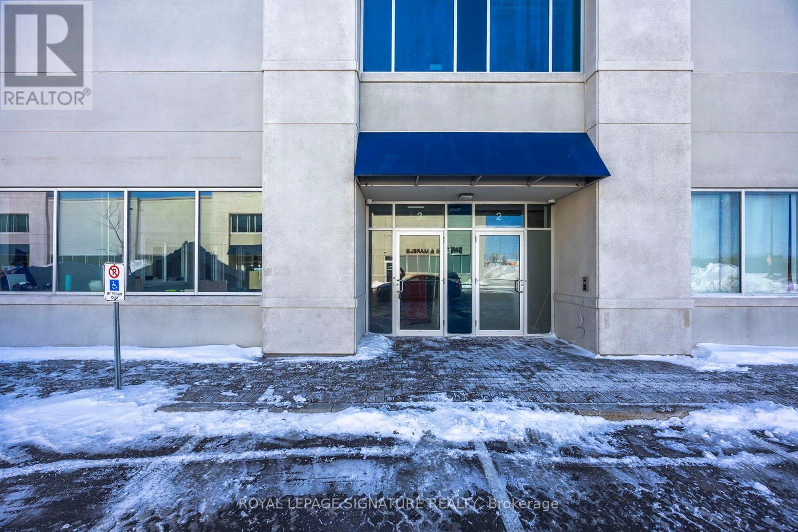 3 - 200 Tesma Way, Vaughan (Concord), Ontario  L4K 0J9 - Photo 3 - N12786238