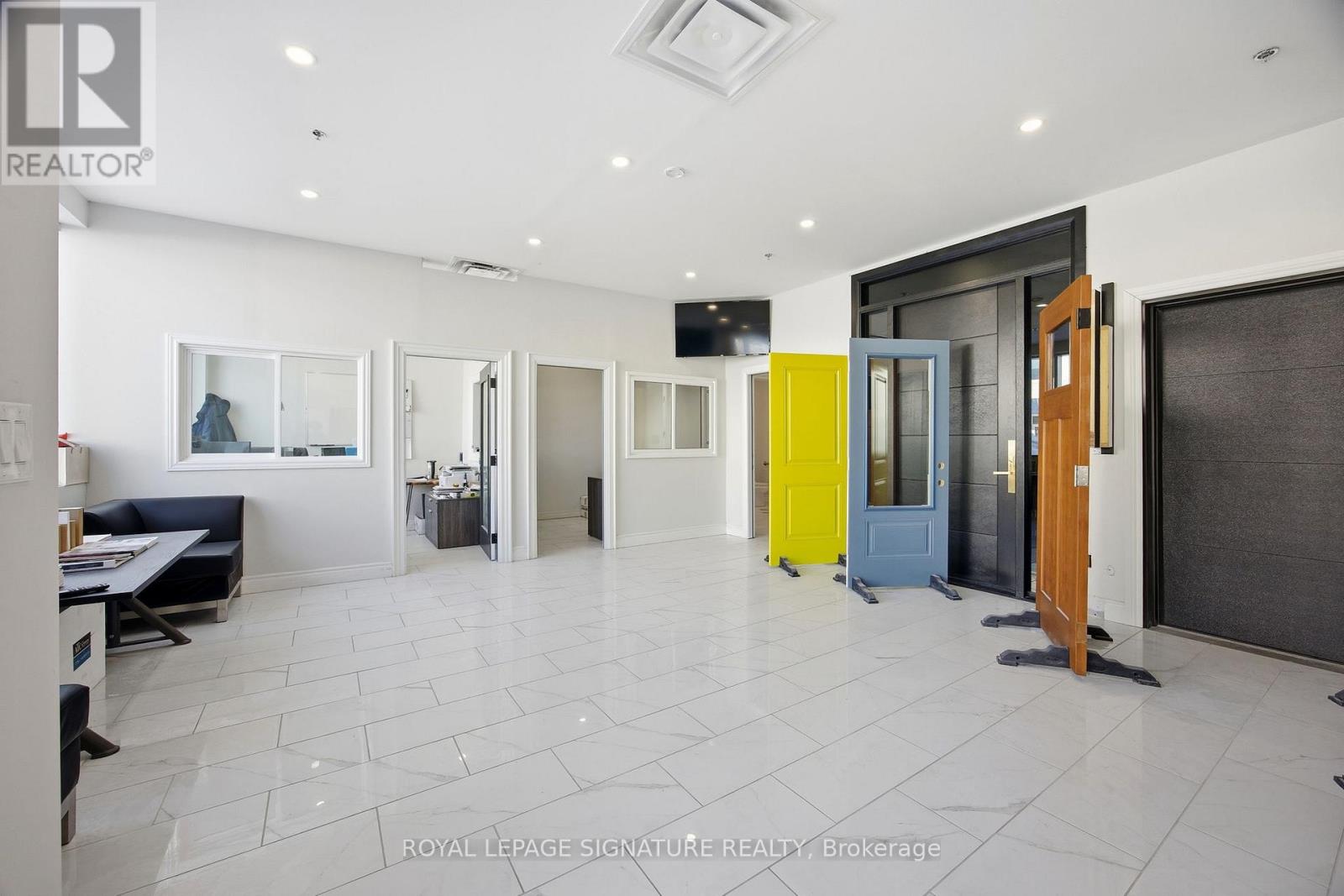 3 - 200 Tesma Way, Vaughan (Concord), Ontario  L4K 0J9 - Photo 8 - N12786238