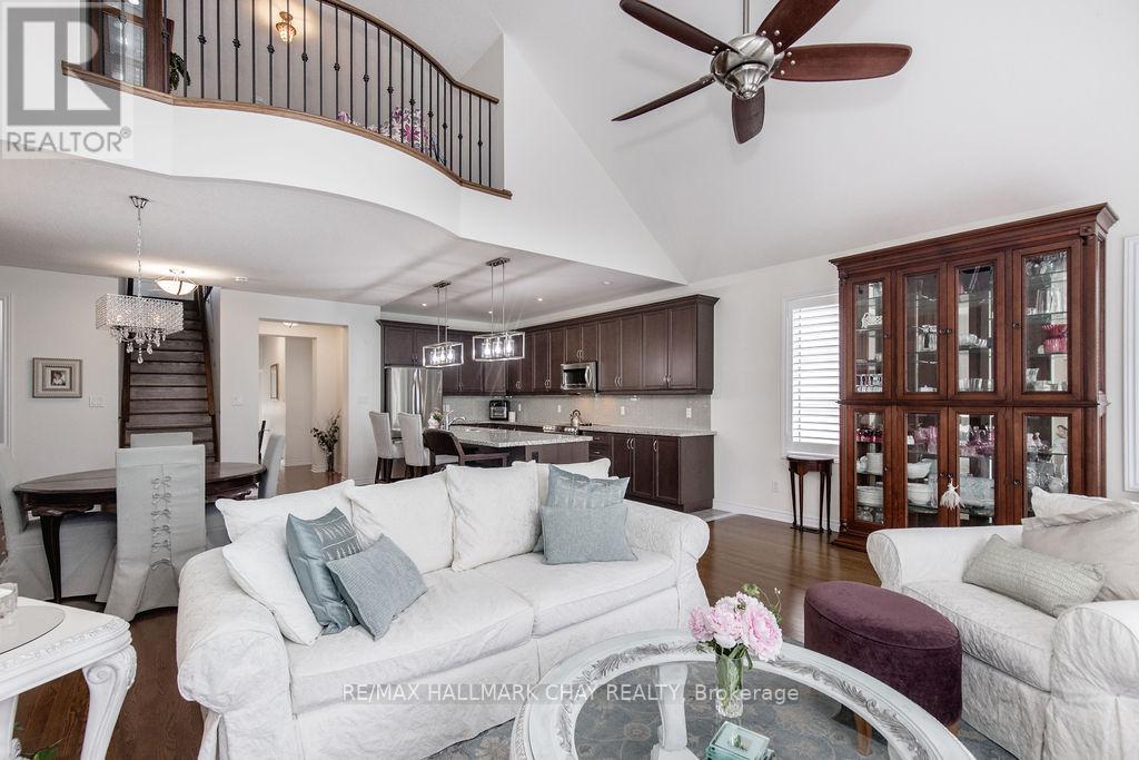 30 Waterview Road, Wasaga Beach, Ontario  L9A 1A4 - Photo 6 - S12786202