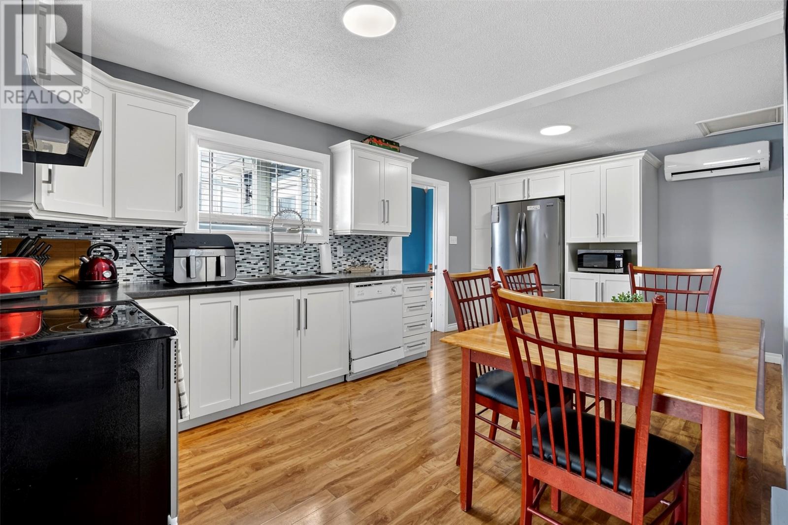 539 Water Street, Bay Roberts, Newfoundland & Labrador  A0A 1G0 - Photo 10 - 1294516