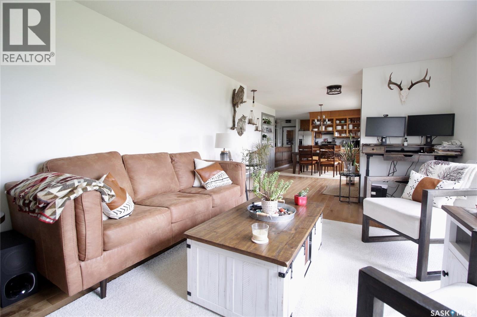 Hill Acreage, Fertile Belt Rm No. 183, Saskatchewan  S0A 3Y0 - Photo 8 - SK028447