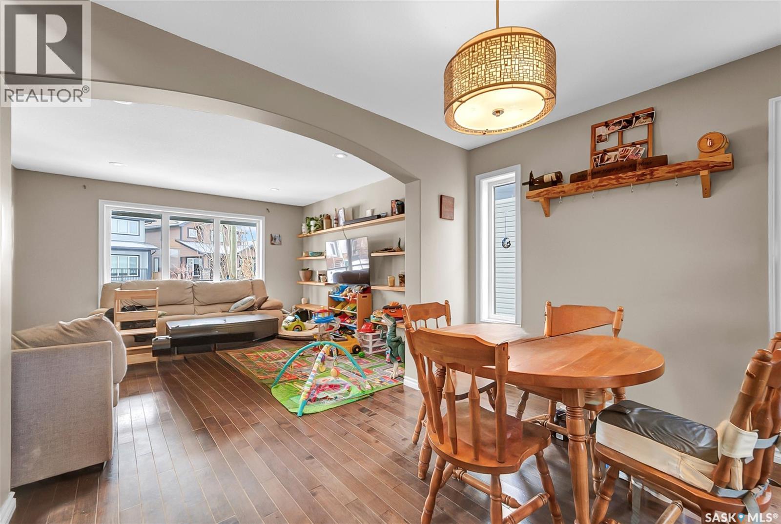 1042 Kloppenburg Bend, Saskatoon, Saskatchewan  S7S 1N1 - Photo 13 - SK028446