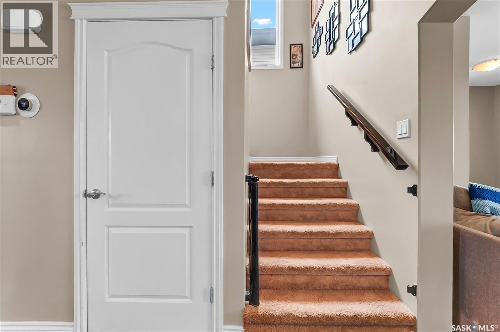 1042 Kloppenburg Bend, Saskatoon, Saskatchewan  S7S 1N1 - Photo 17 - SK028446