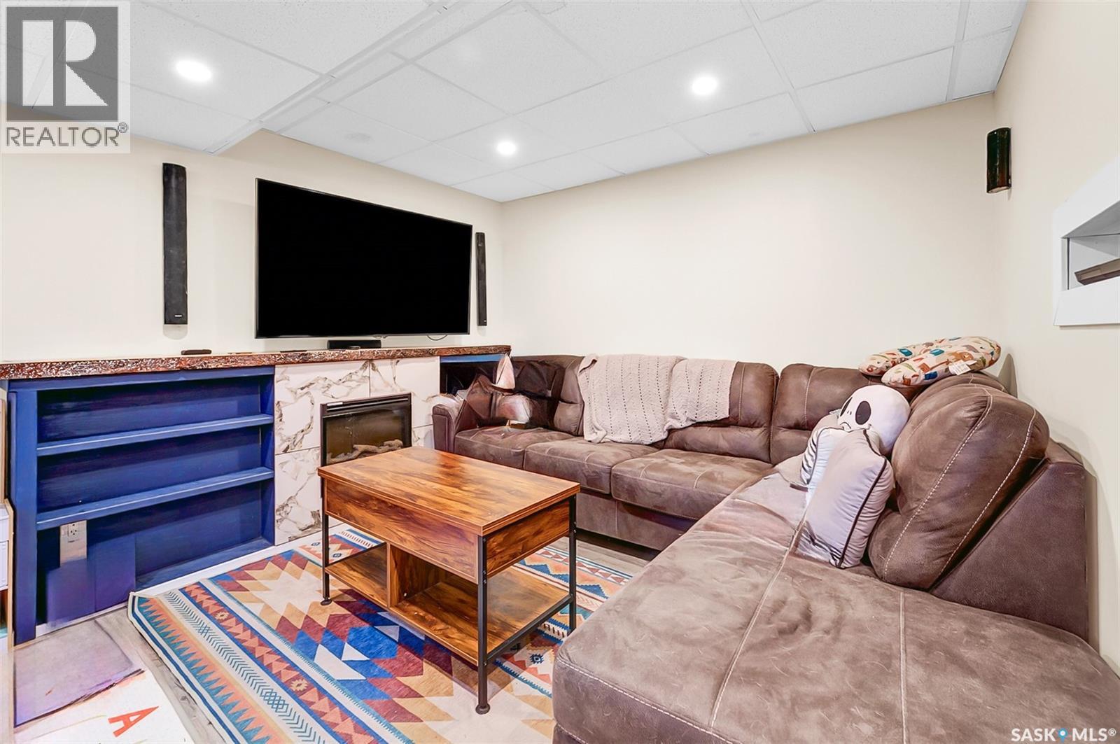 1042 Kloppenburg Bend, Saskatoon, Saskatchewan  S7S 1N1 - Photo 28 - SK028446