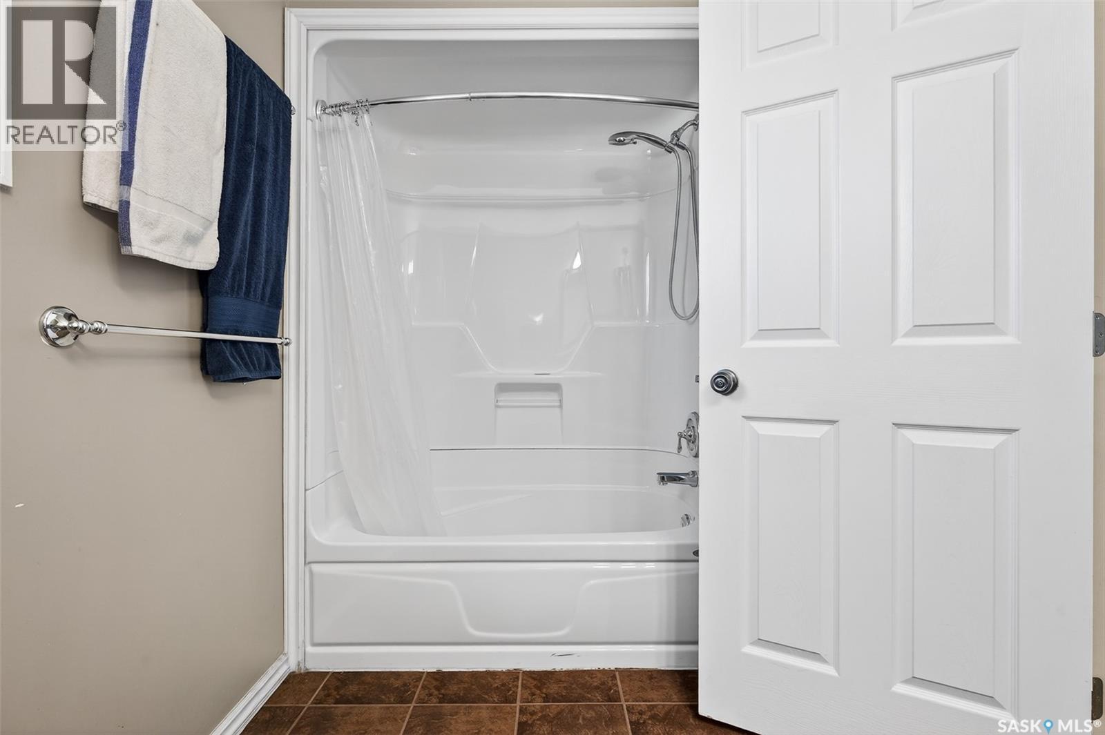 941 14th Avenue Sw, Moose Jaw, Saskatchewan  S6H 7R7 - Photo 21 - SK028289