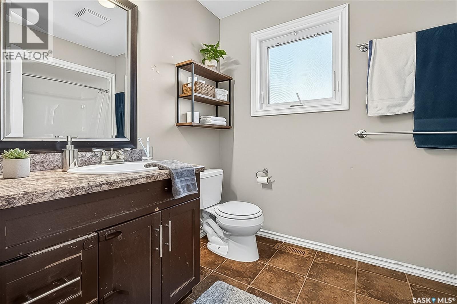 941 14th Avenue Sw, Moose Jaw, Saskatchewan  S6H 7R7 - Photo 41 - SK028289