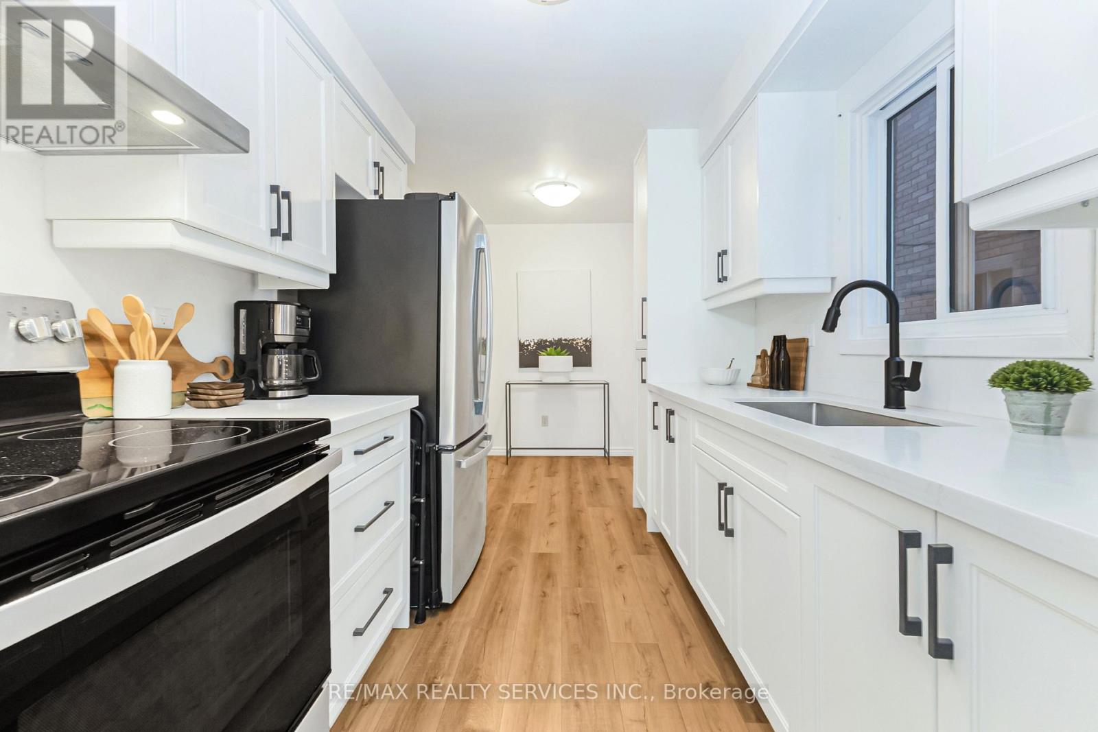 13 Cashel Street, Brampton, Ontario  L6Z 2X6 - Photo 20 - W12786234