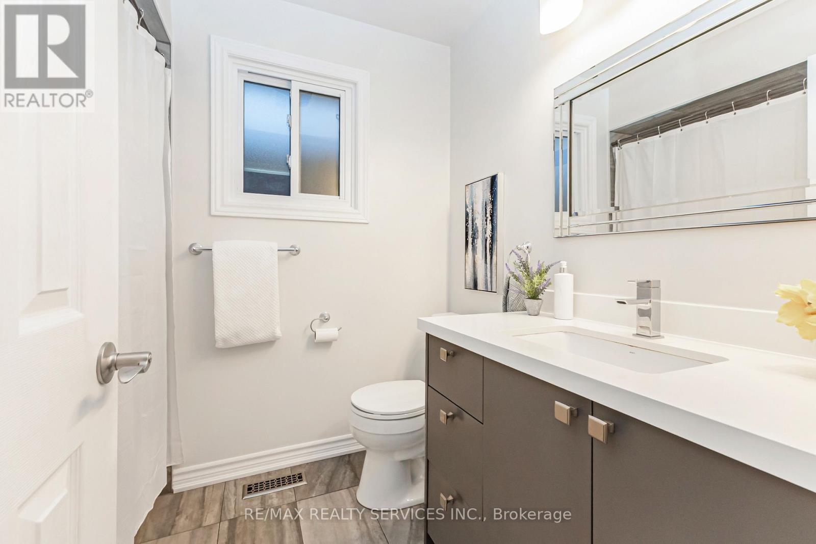 13 Cashel Street, Brampton, Ontario  L6Z 2X6 - Photo 33 - W12786234